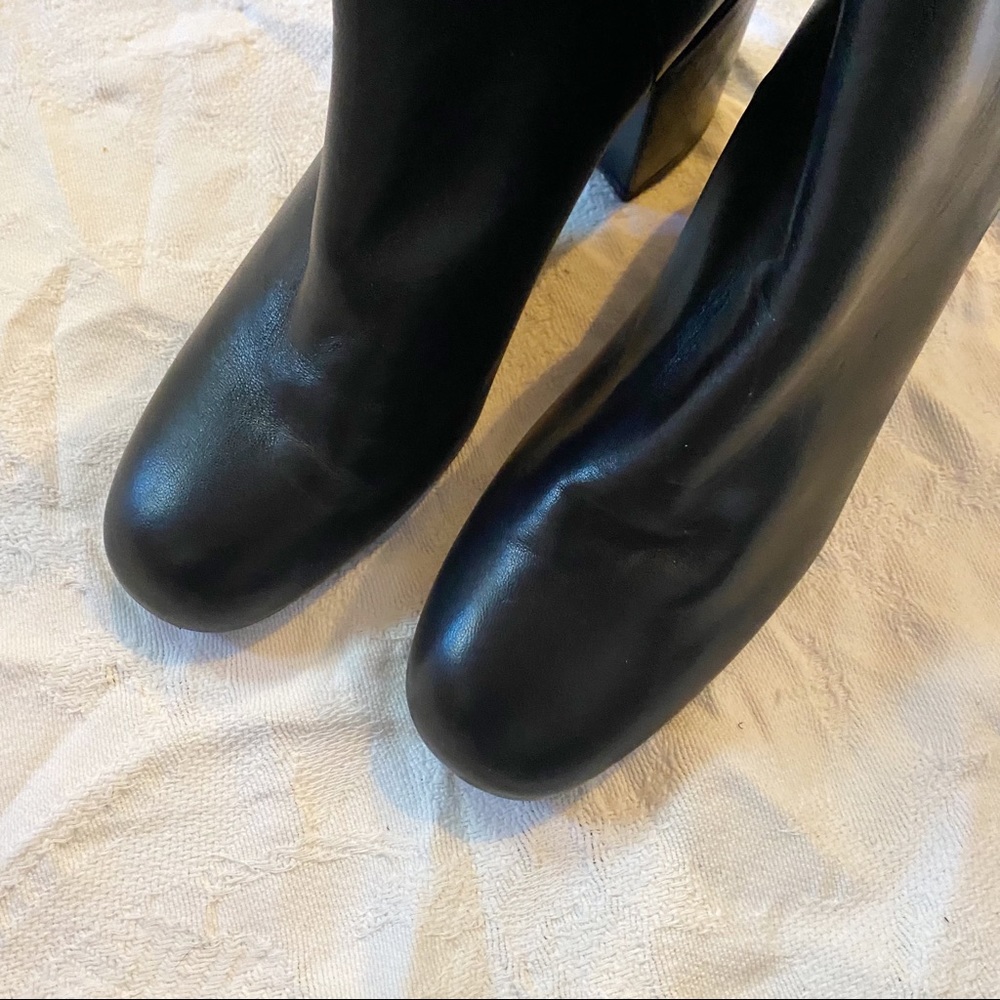 Stuart Weitzman | Heel Leather Ankle Boot - image 3